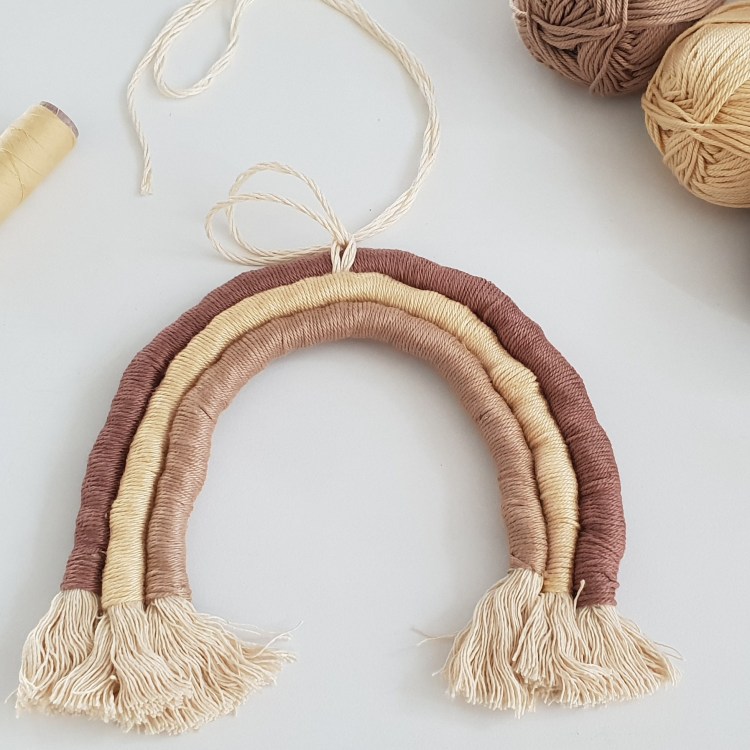 Arc en Ciel en Corde DIY / Rainbow Love.jpg